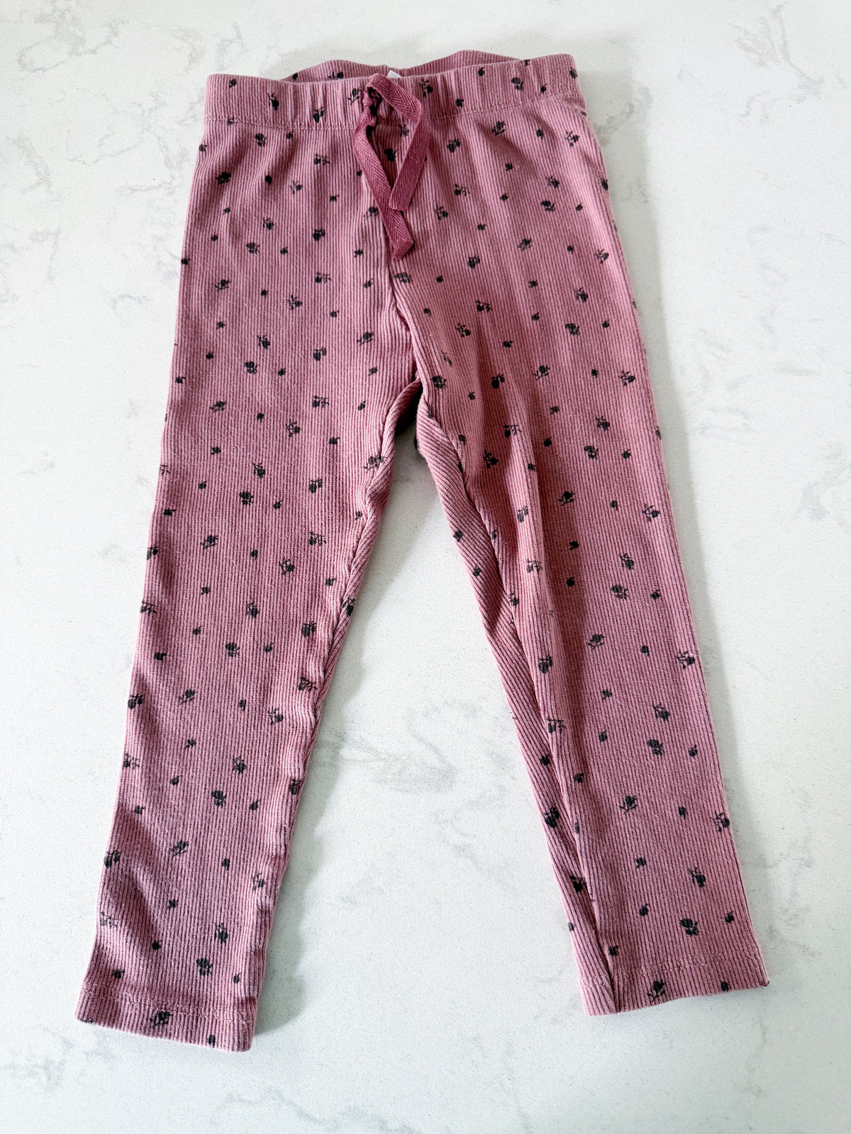 Zara- 2-3Y- GUC- dusty purple rubbed leggings with tiny florals