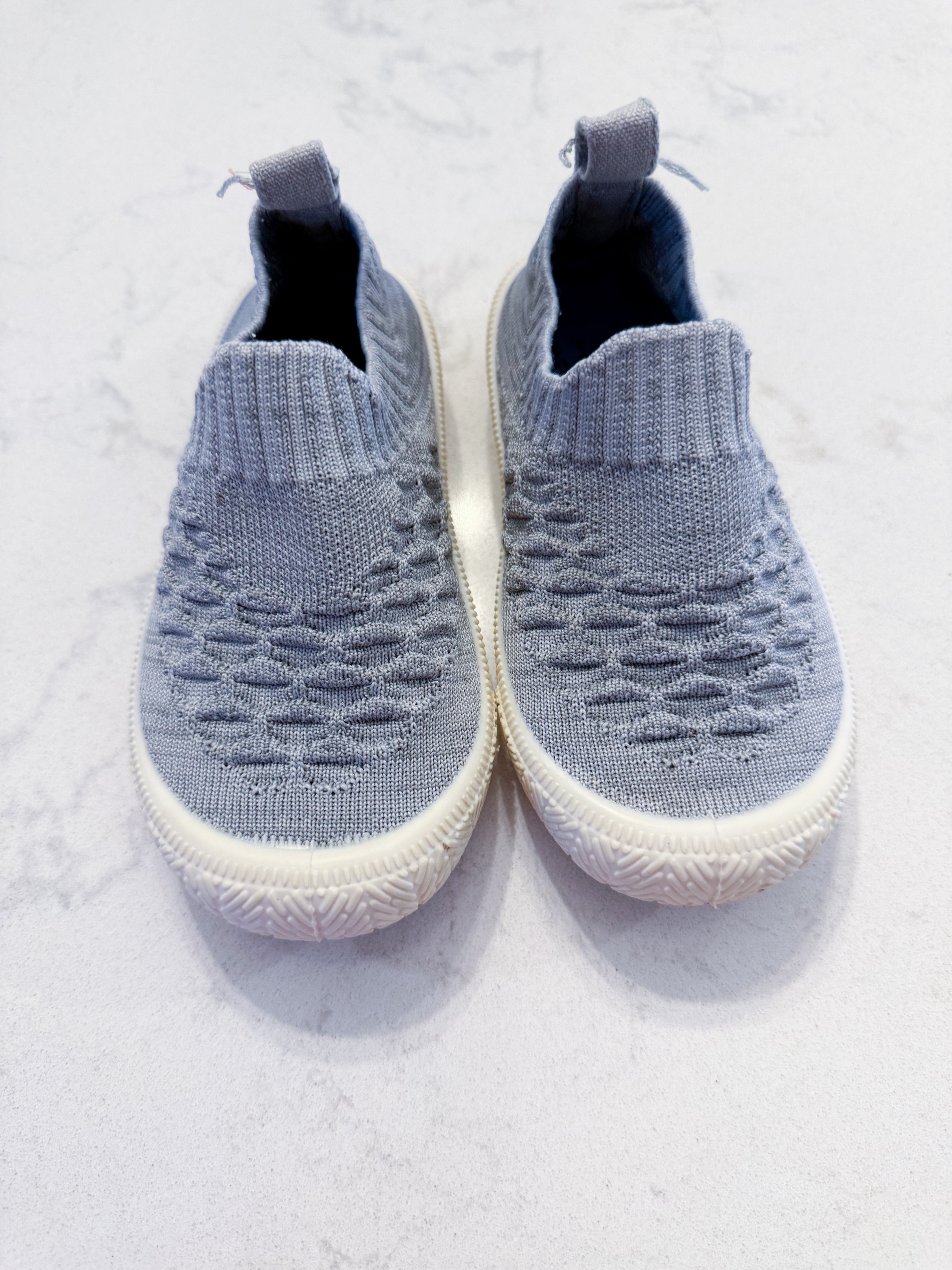 Jan and Jul- 7.5C- PLAY- grey slip on shoes