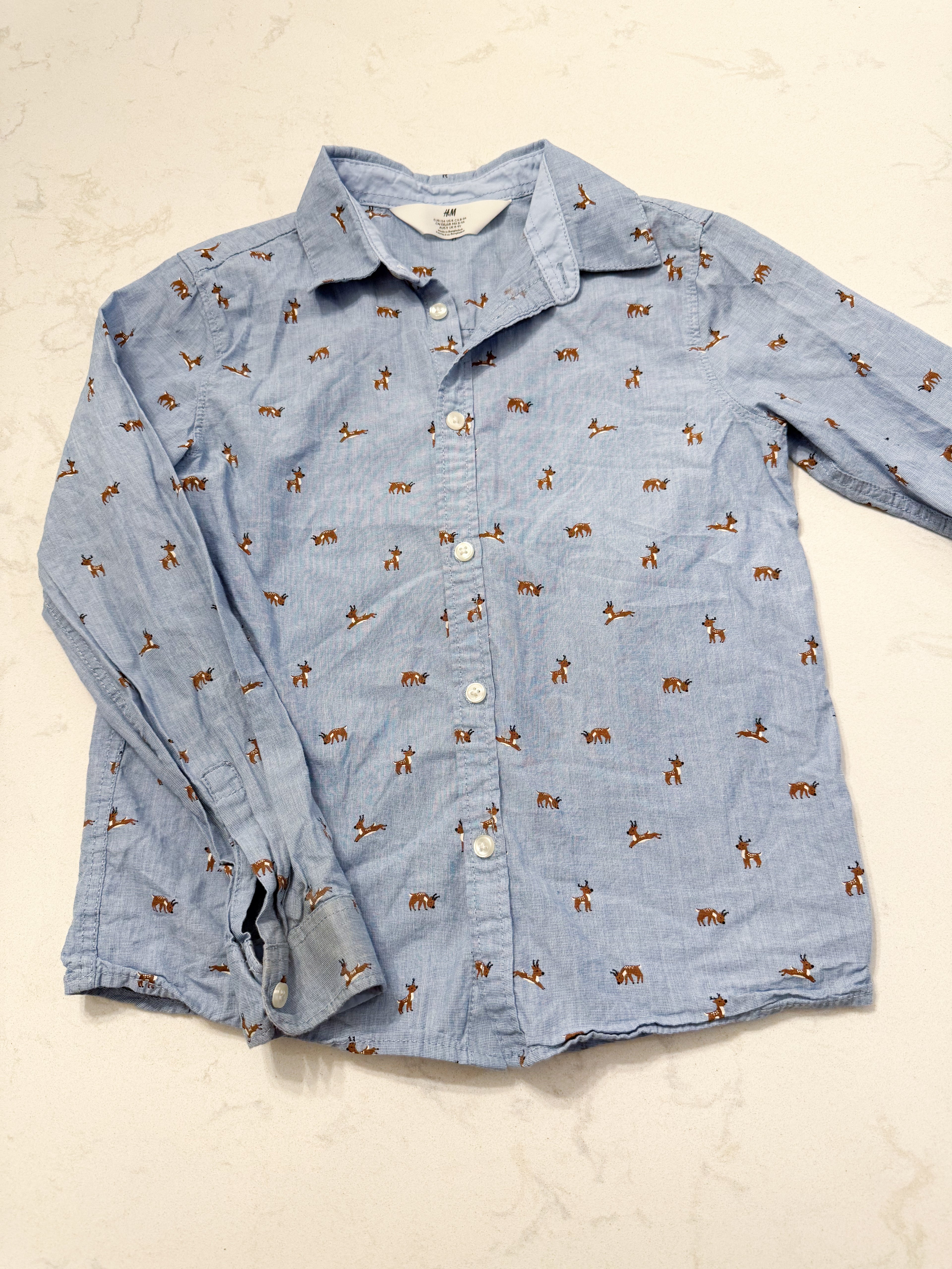 H&M- 8Y- PLAY- long sleeve button up blue dress shirt with reindeer