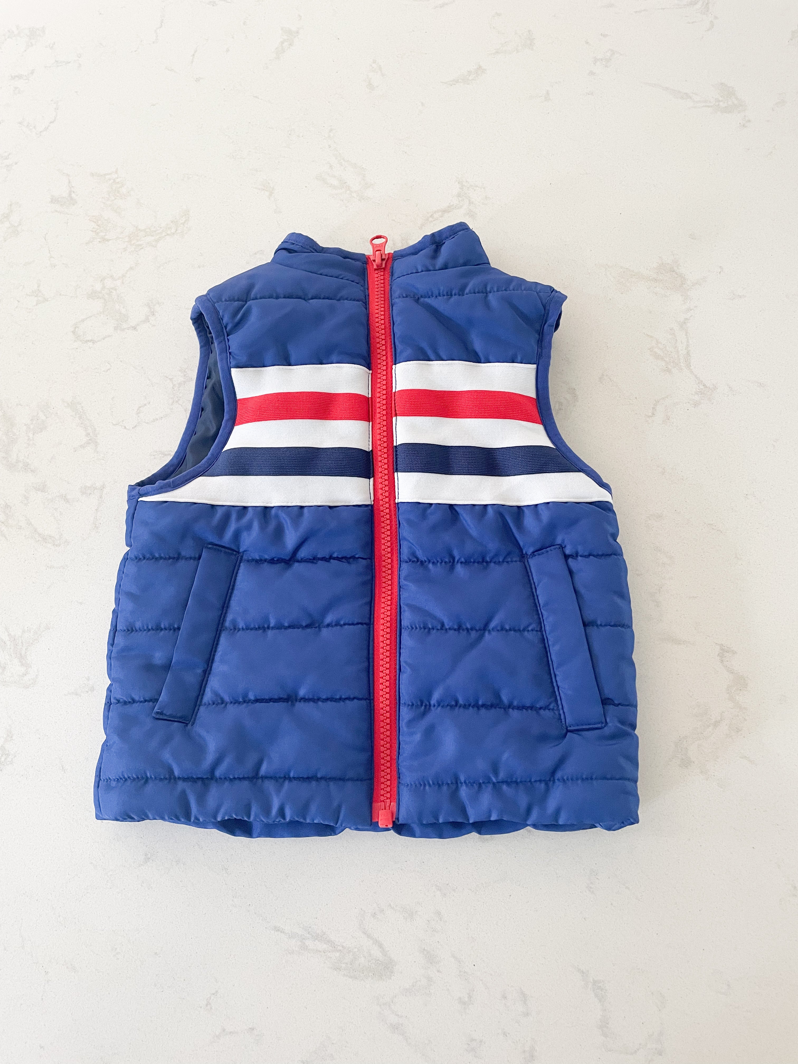 Andy and Evan- 2T- VGUC- blue puffer vest with red white and blue stripes