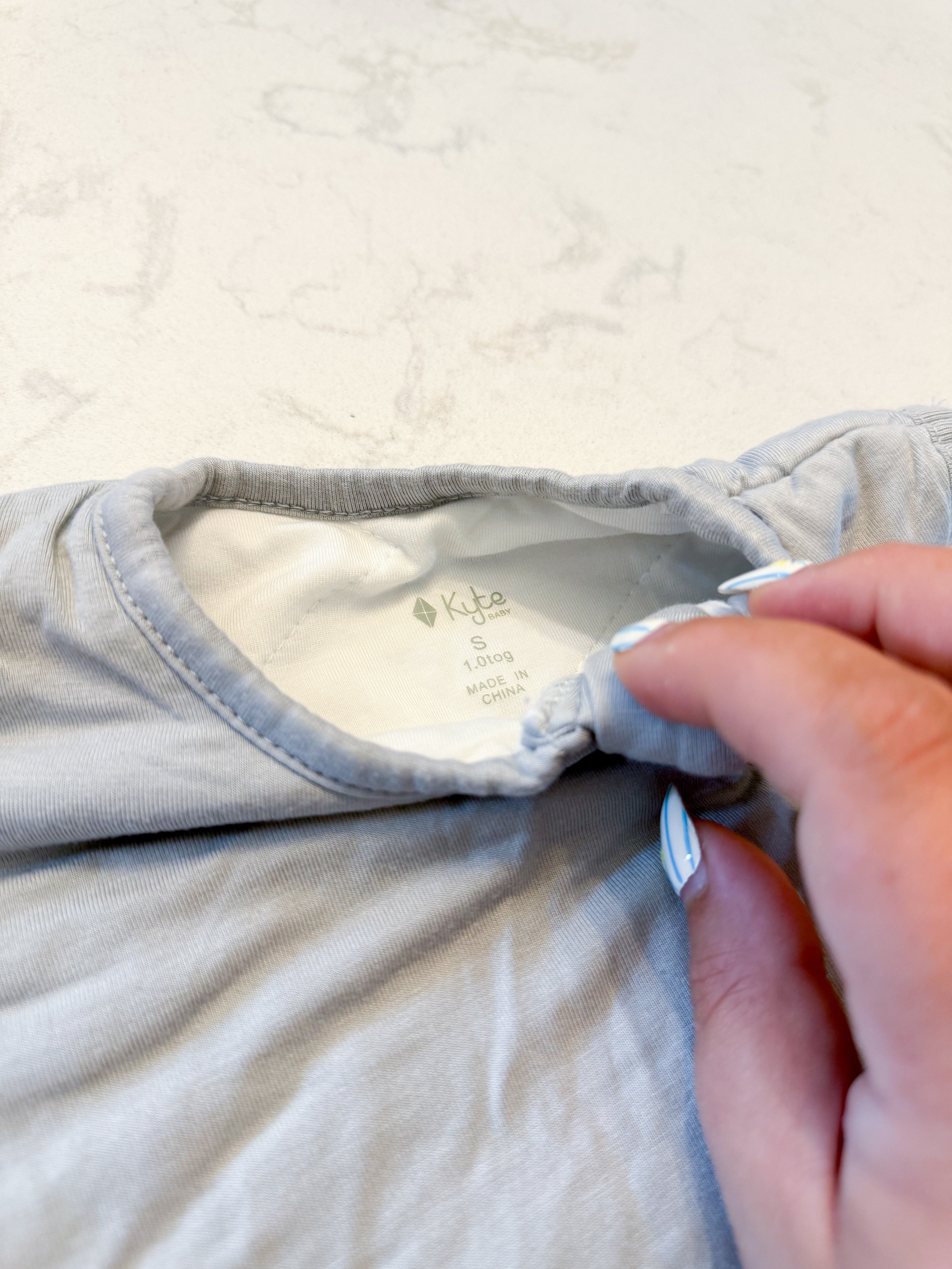 Kyte Baby- S- 1.0 tog- VGUC- light grey bamboo sleep sack