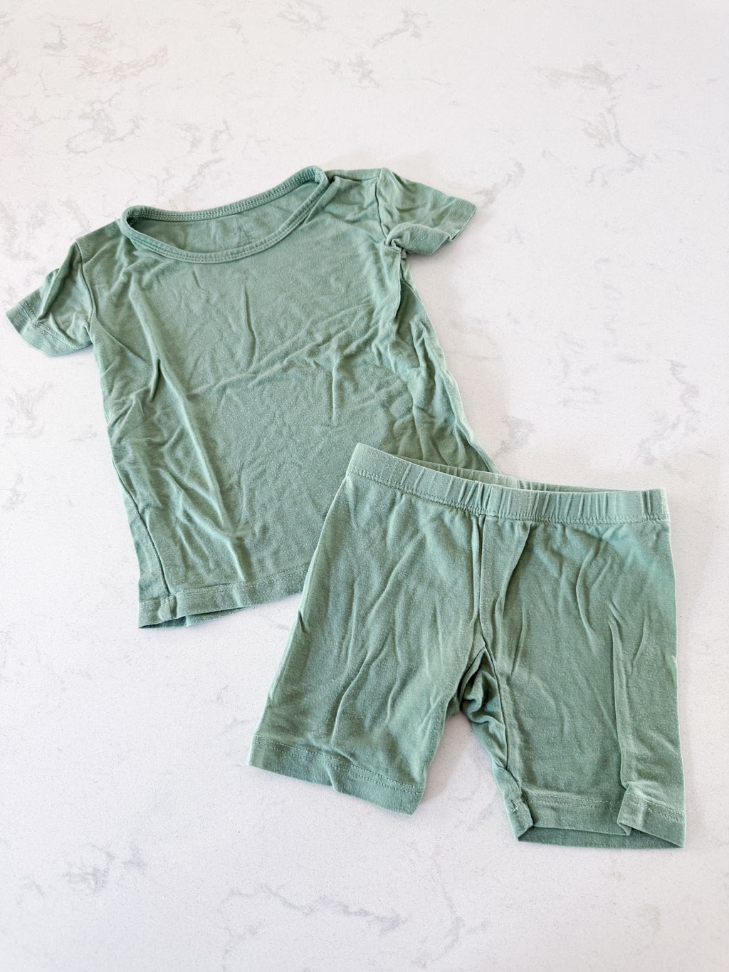 Kyte Baby- fits 6-12m- PLAY- two piece bamboo sage green shorts jammies
