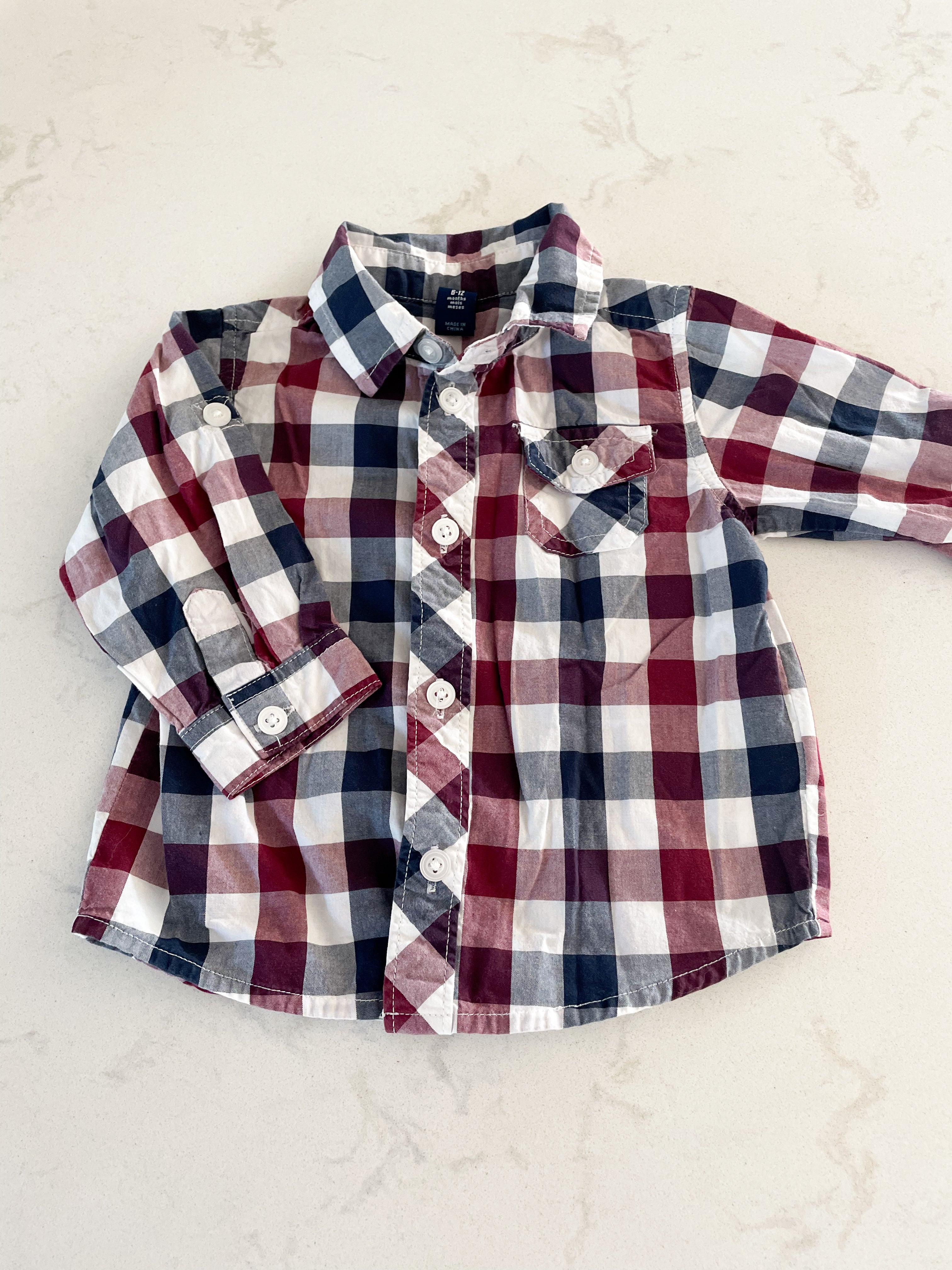 Old Navy-6-12m-VGUC-burgundy and navy plaid button up dress shirt