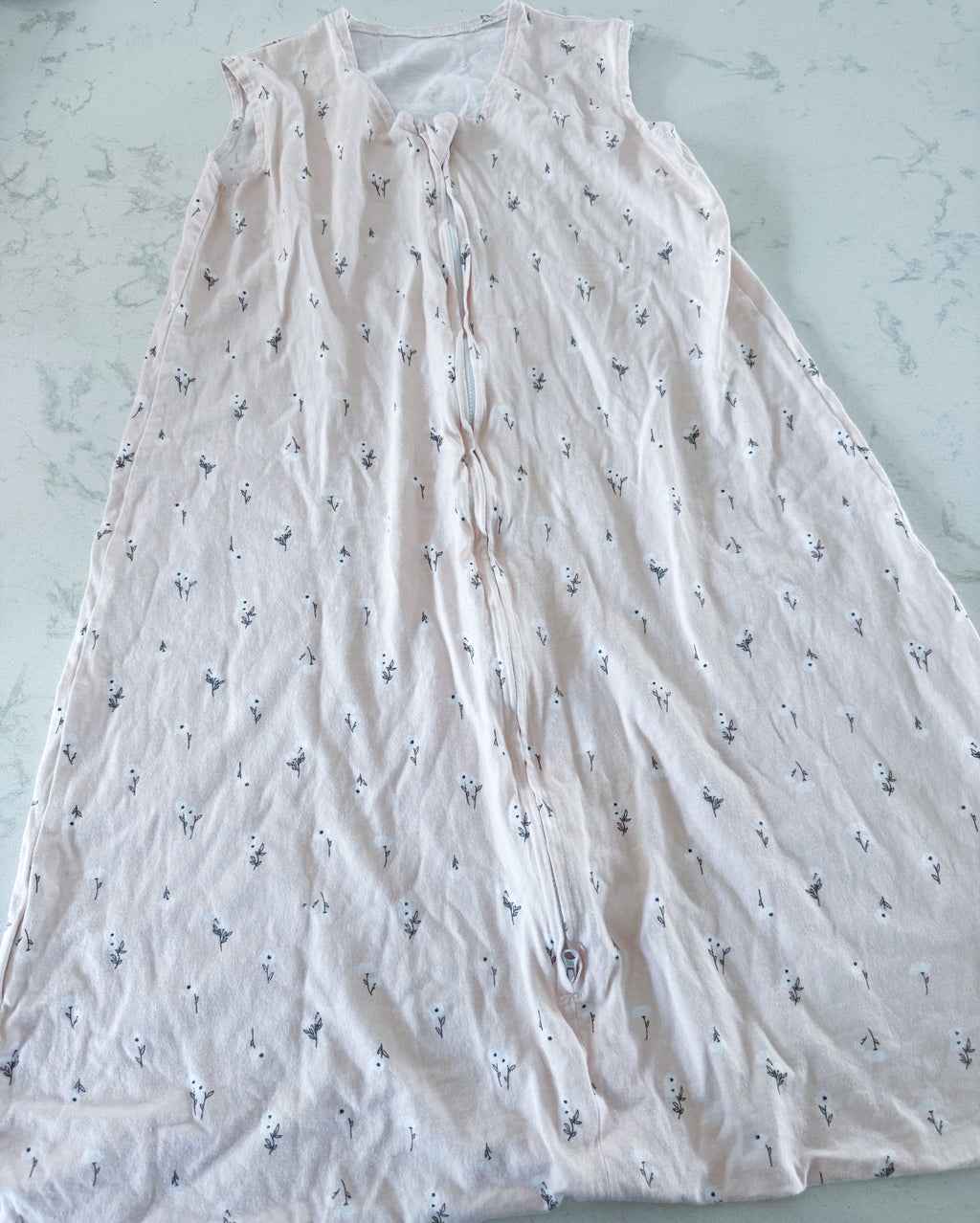 No brand- XL (18-24m)- VGUC- light pink thin sleep sack with tiny white florals