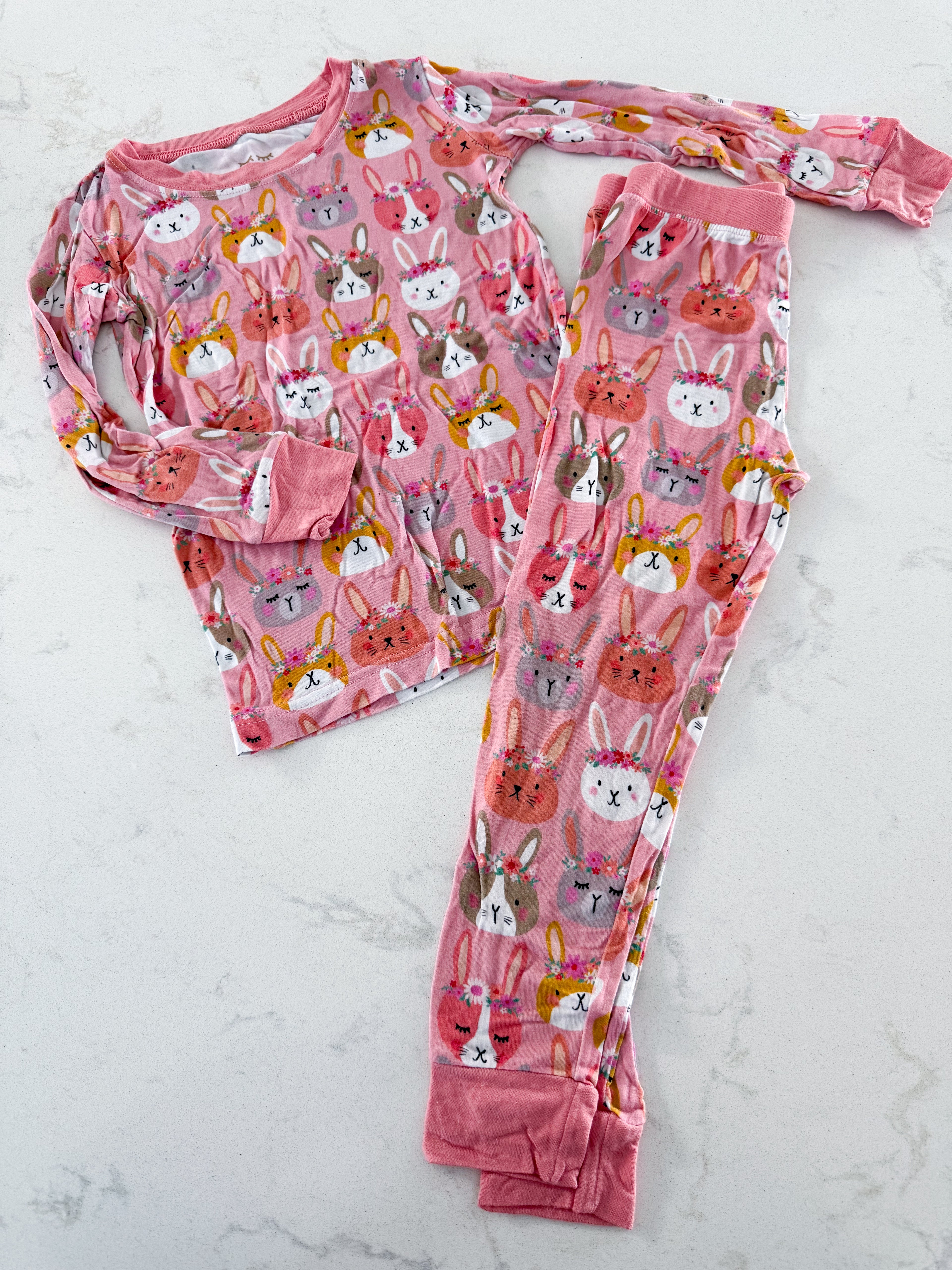 Little Sleepies- 2T- VGUC- pink two piece jammies with bunnies