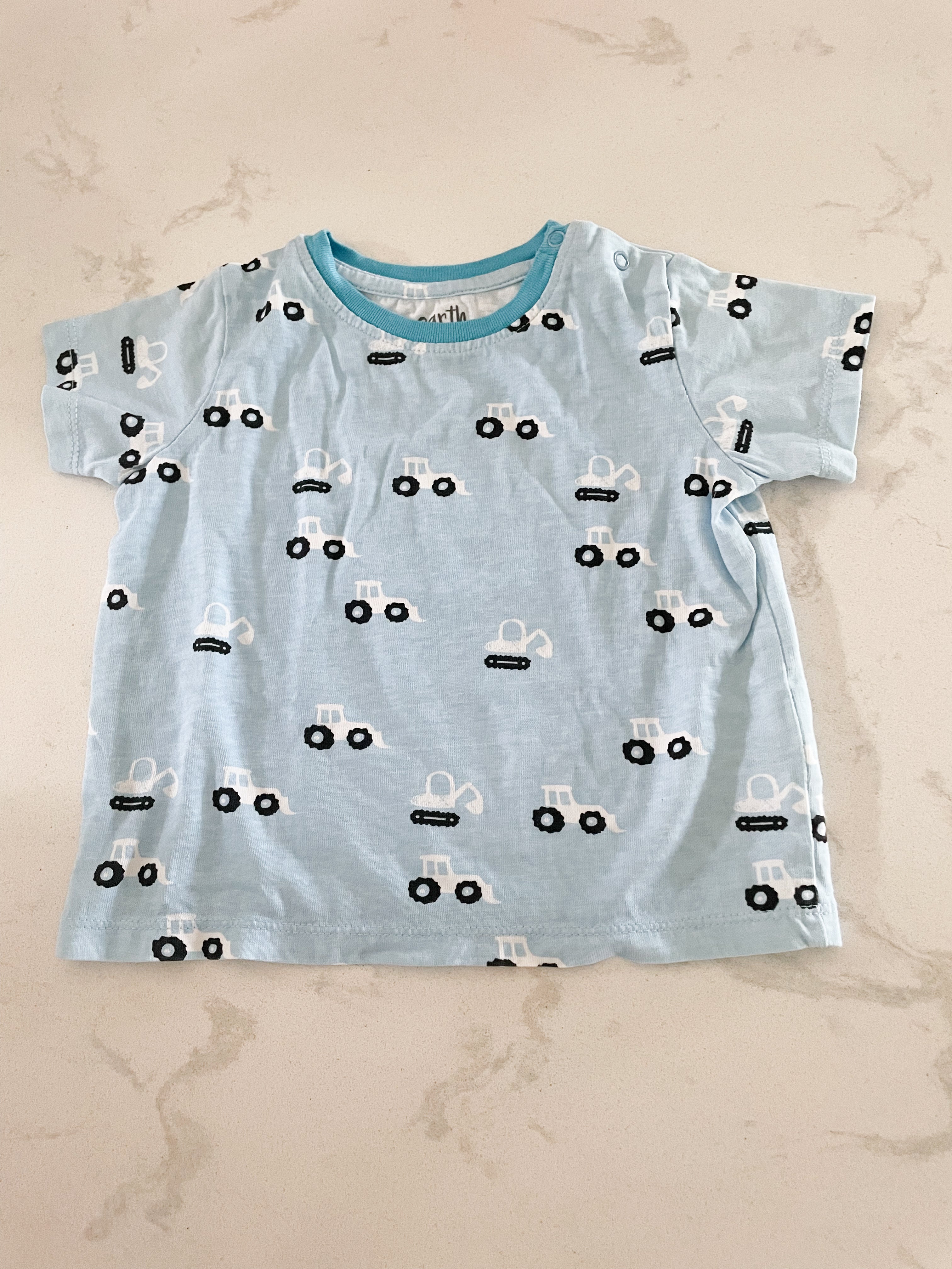 Earth by art and eden- 9m-VGUC- blue t shirt with tractors