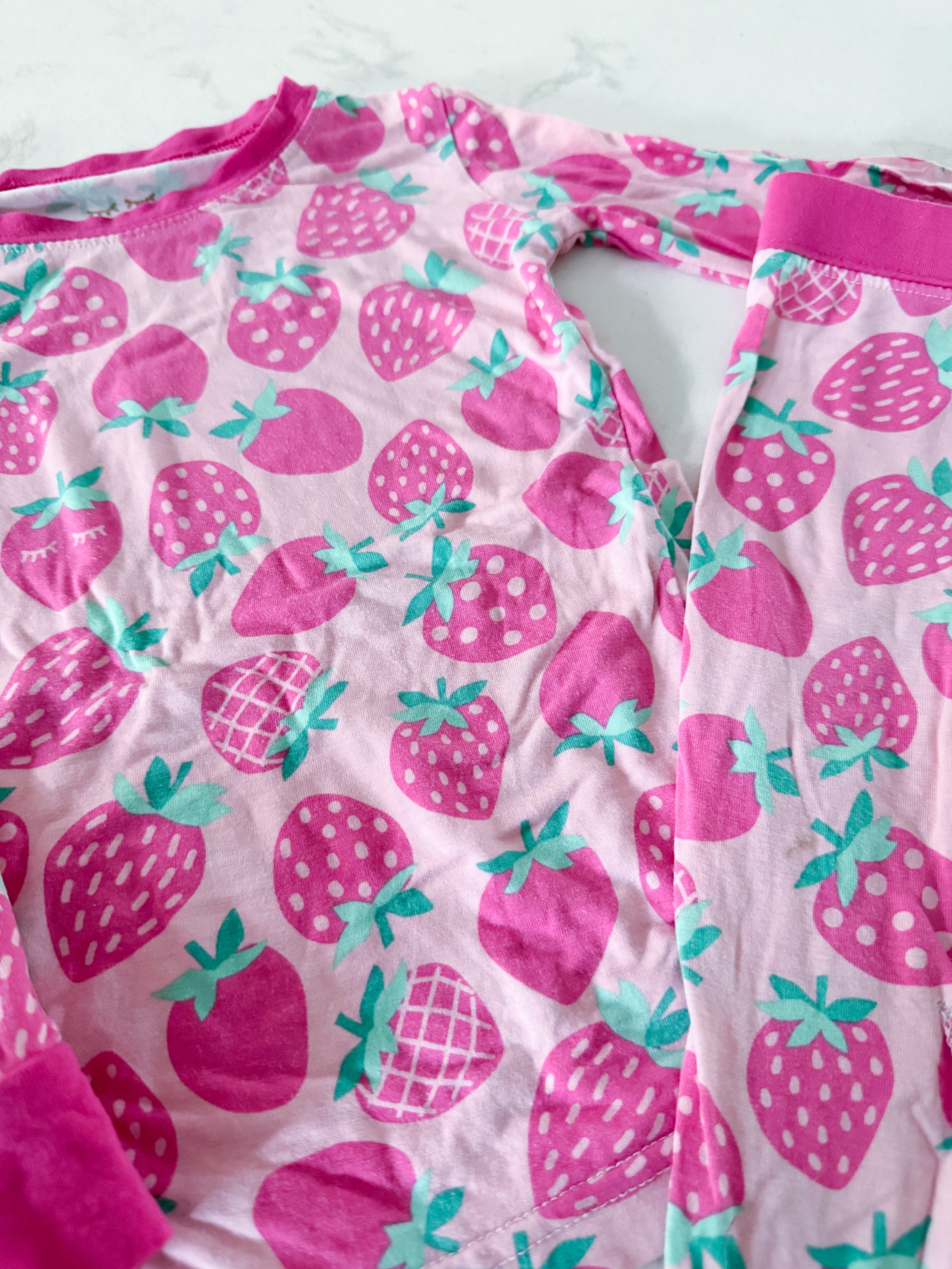 Little Sleepies- 2T- PLAY- pink bamboo two piece jammies with strawberries