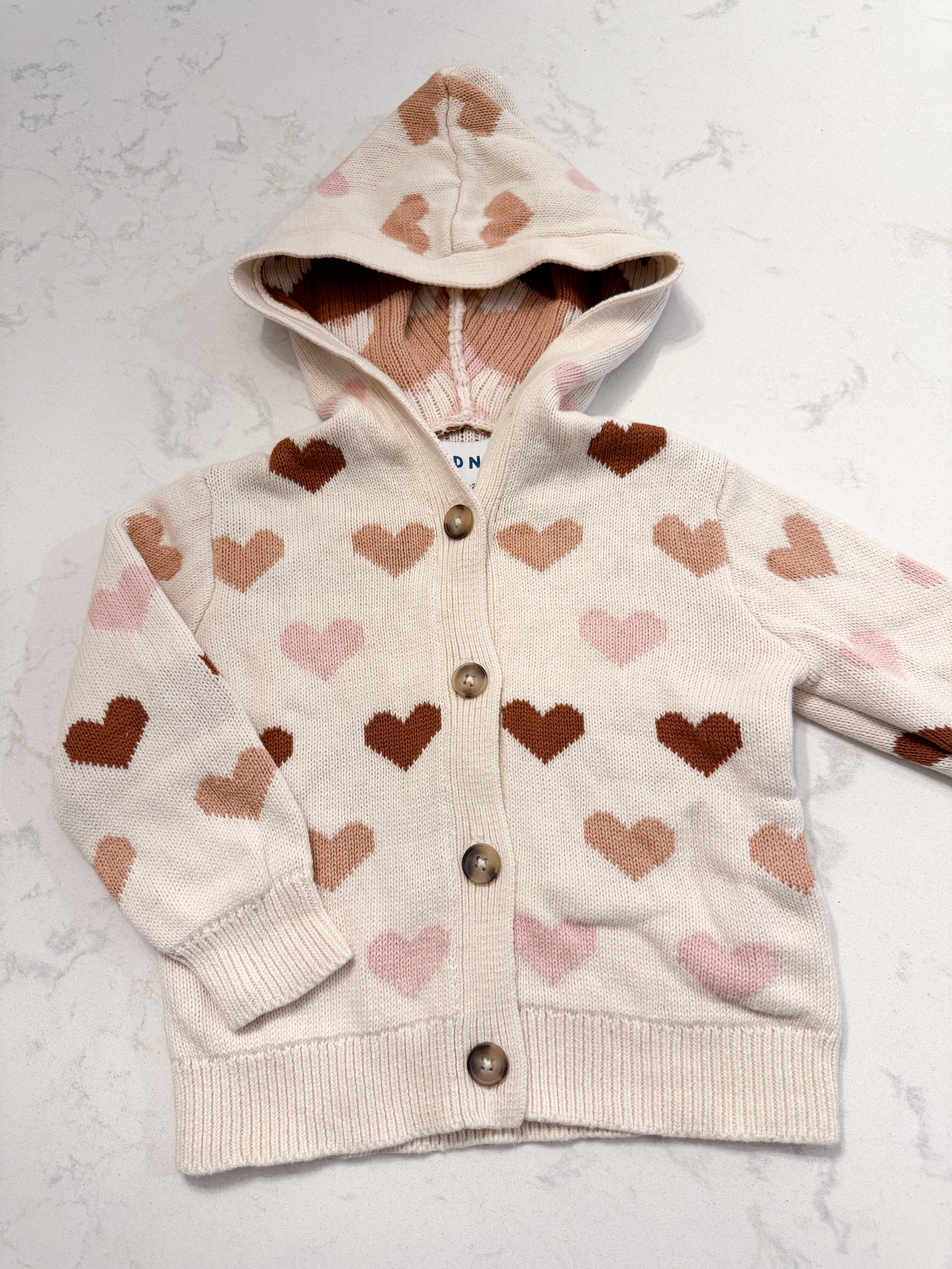 Old Navy- 18-24m- GUC- cream coloured knit cardigan with hearts
