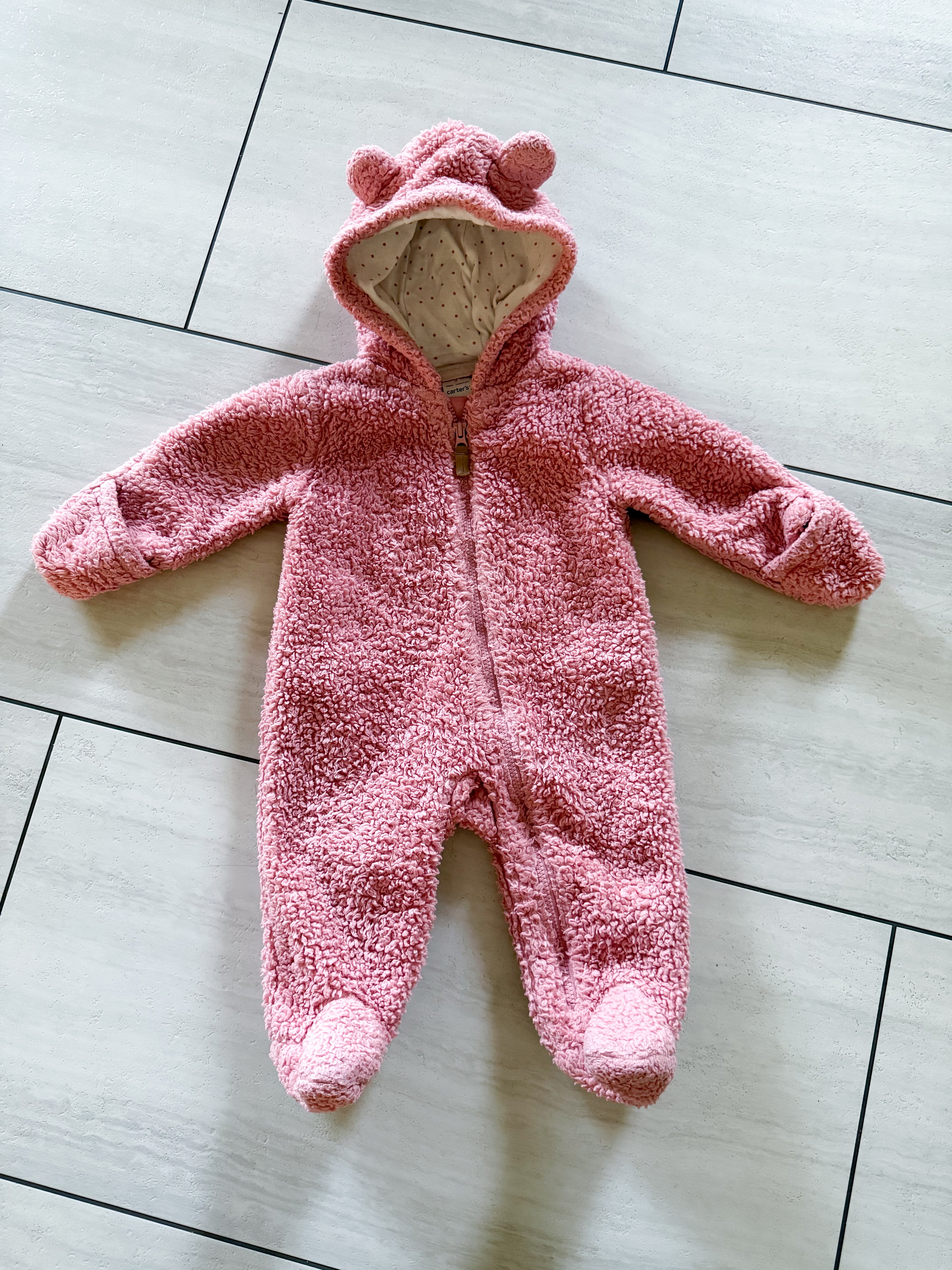 Carters- 3m- GUC- pink fuzzy bunting suit