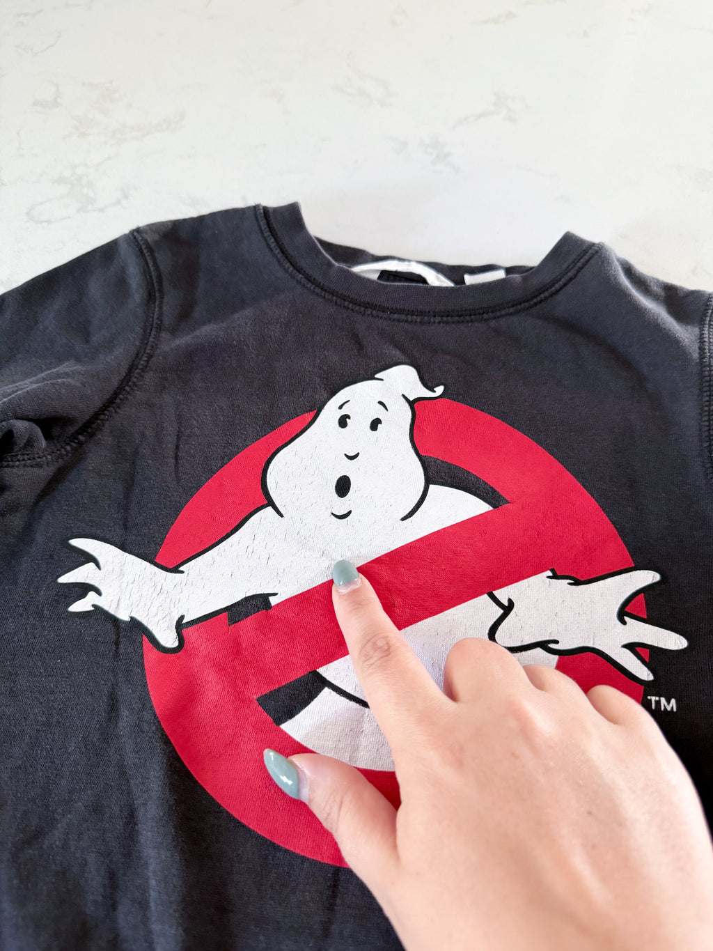 H&M- 4-6Y- PLAY- dark grey crewneck with ghost busters logo