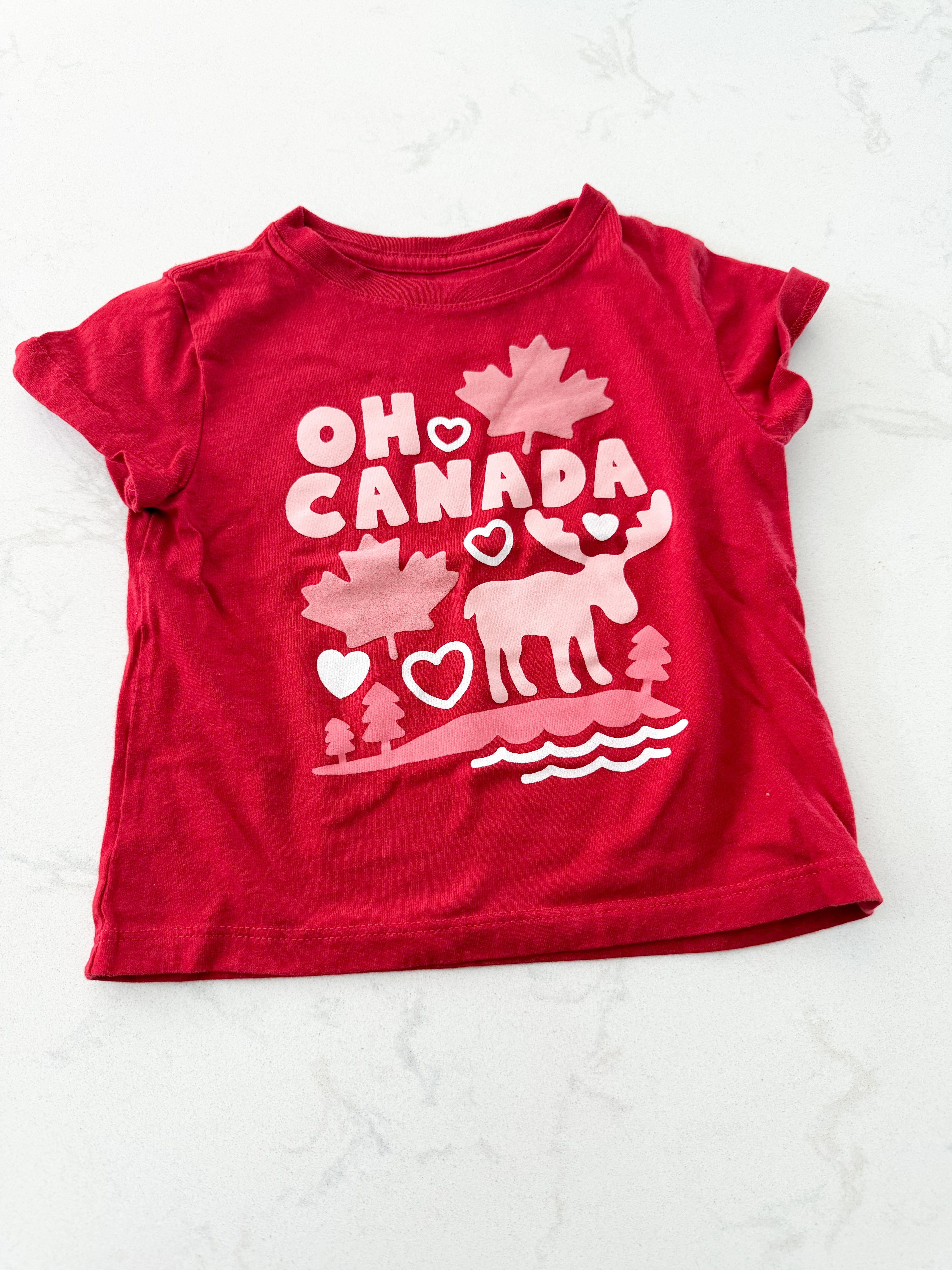 Joe Fresh- 1Y- VGUC- red t shirt with oh Canada graphic in pink and white