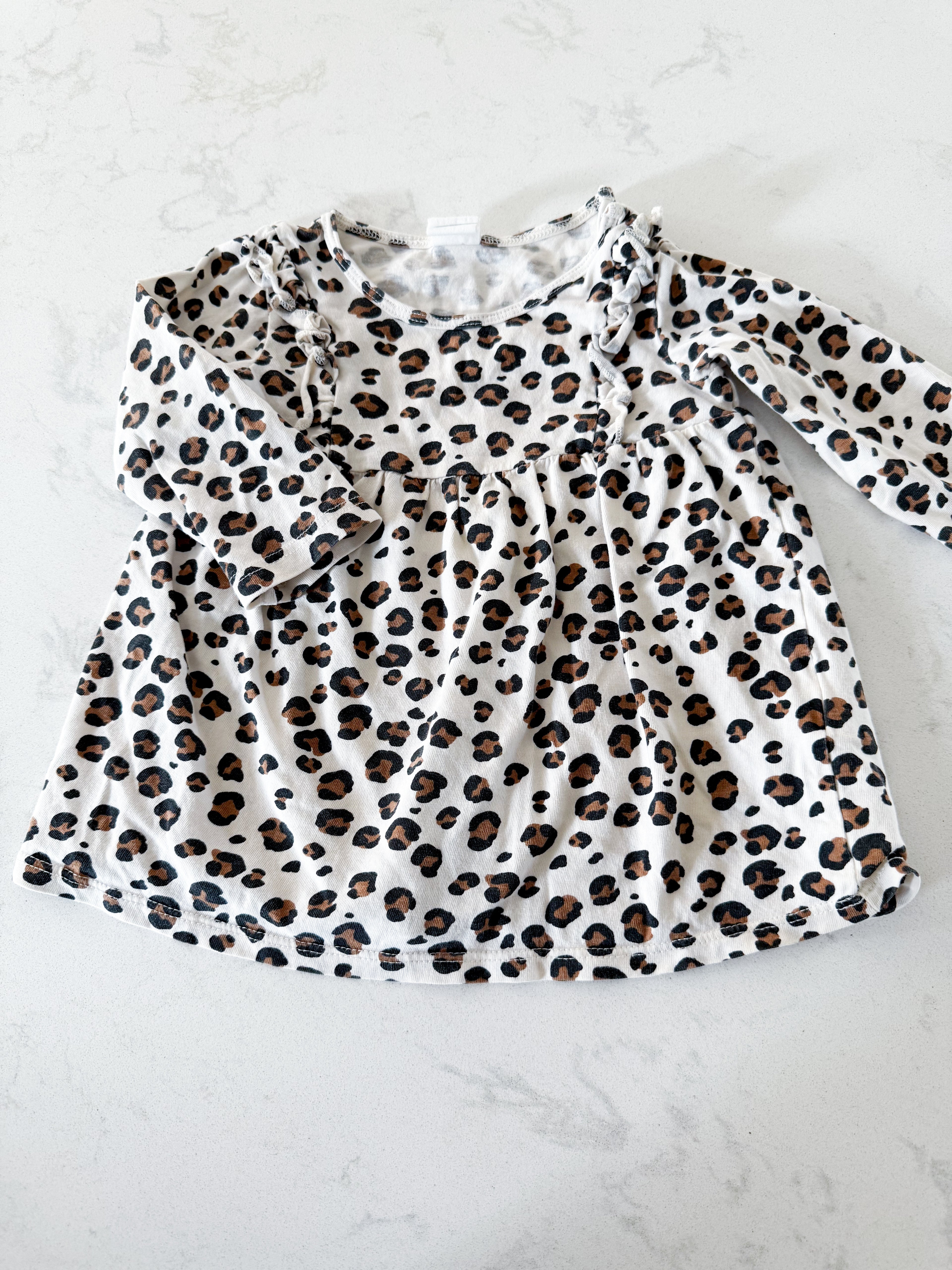 H&M- 6m- GUC- cream cheetah print dress