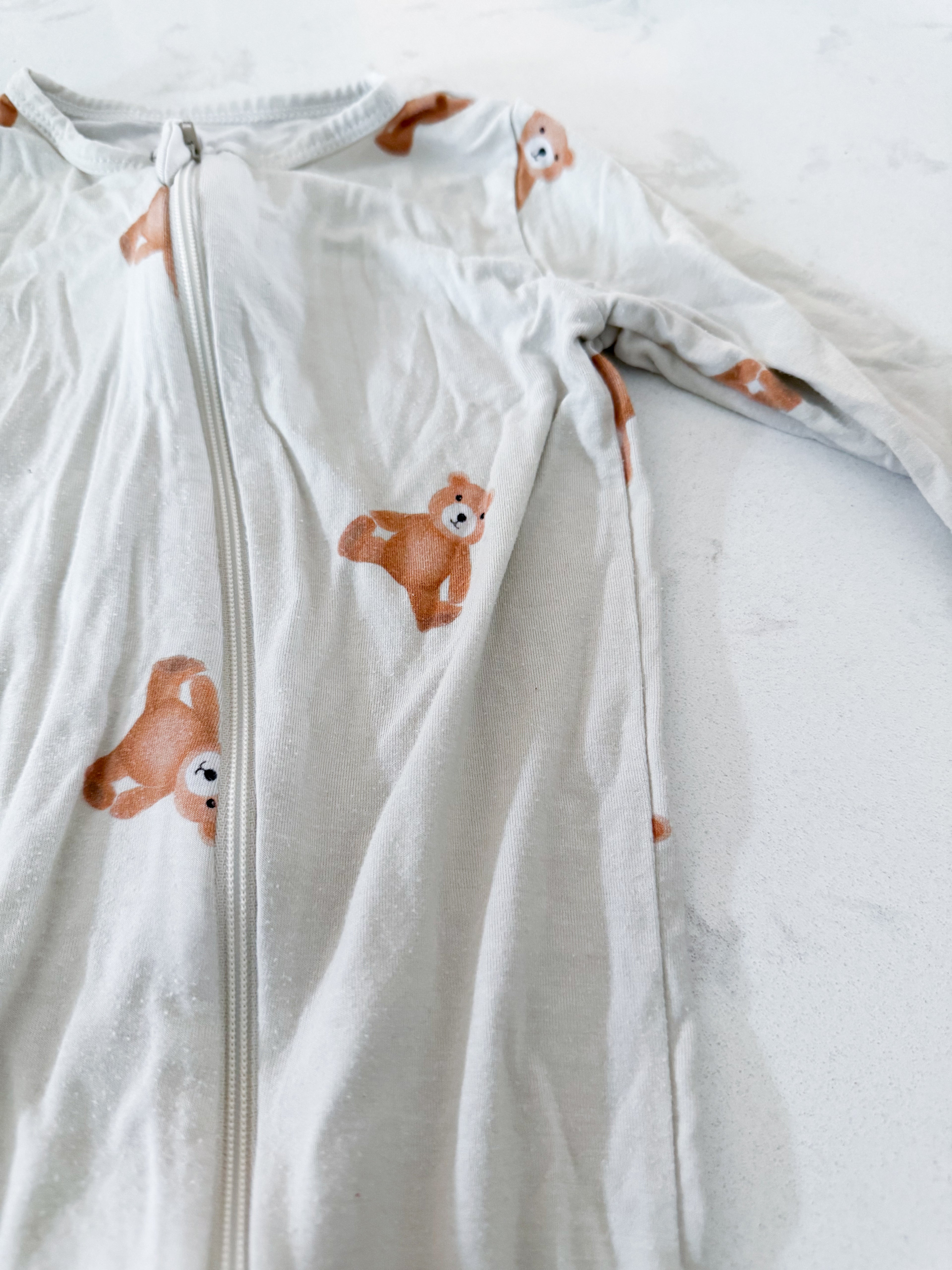 Roobear- 18-24m- PLAY- cream coloured bamboo footless jammies with brown teddy bears