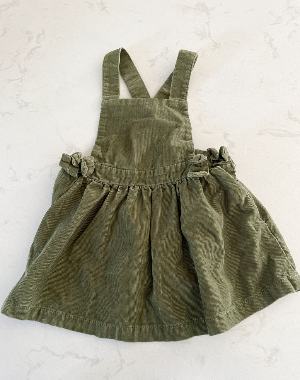 Carter’s-12m-GUC-olive green corduroy overall dress