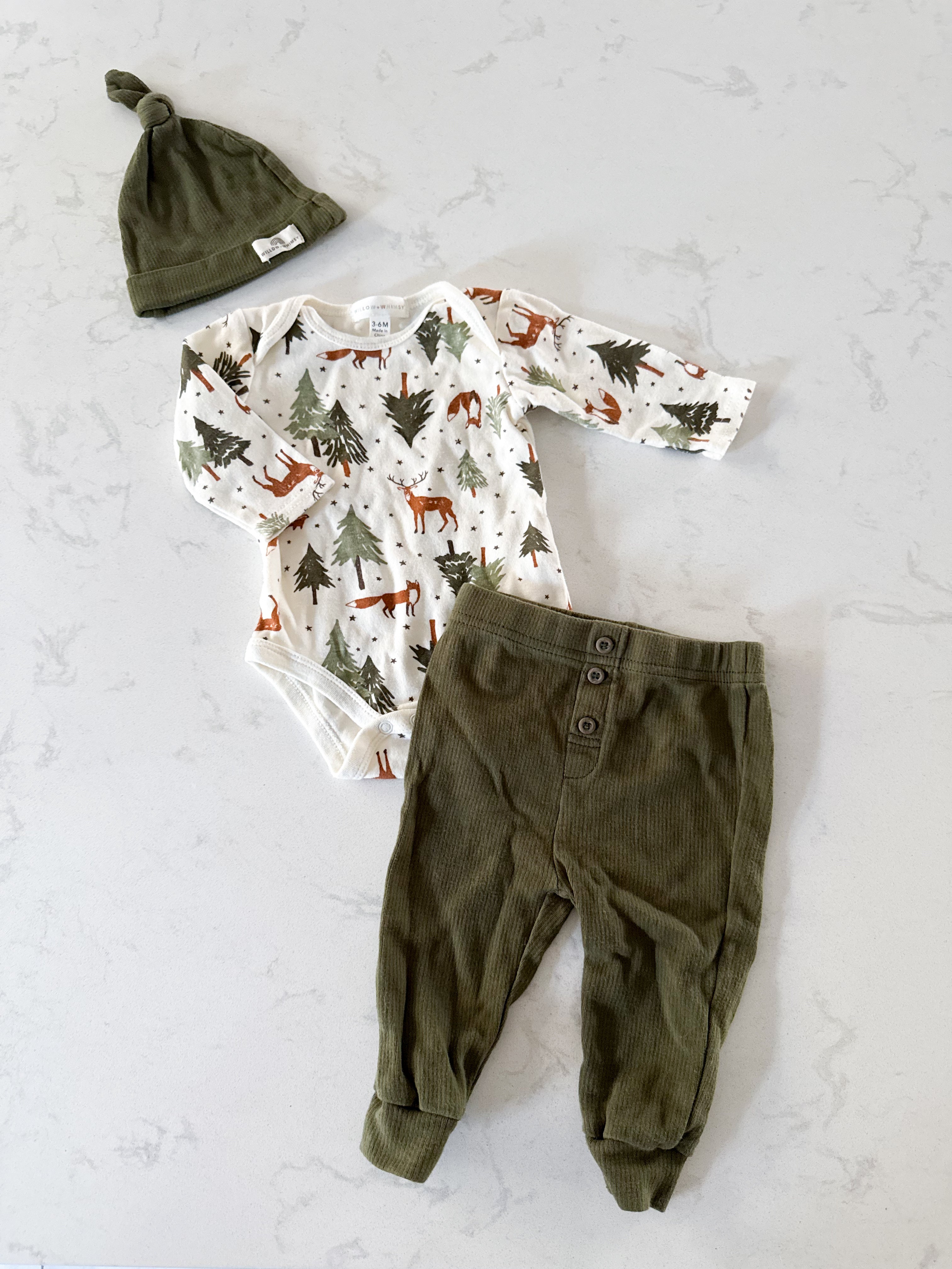 Willow and Whimsy- 3-6m- GUC- olive green ribbed outfit with woodland animals
