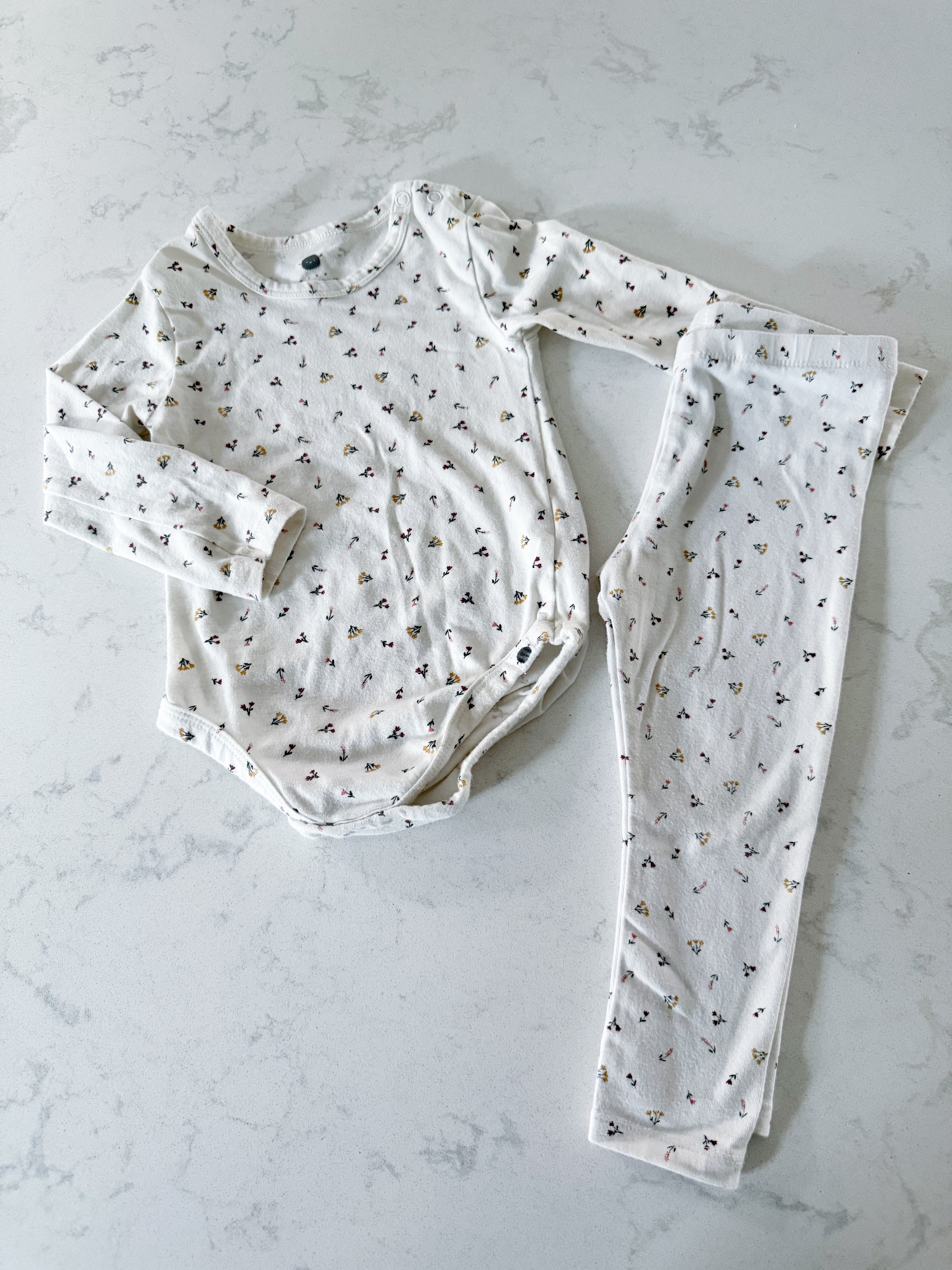 Rise Little Earthling- 12-18m- PLAY- white bodysuit and leggings with spring florals