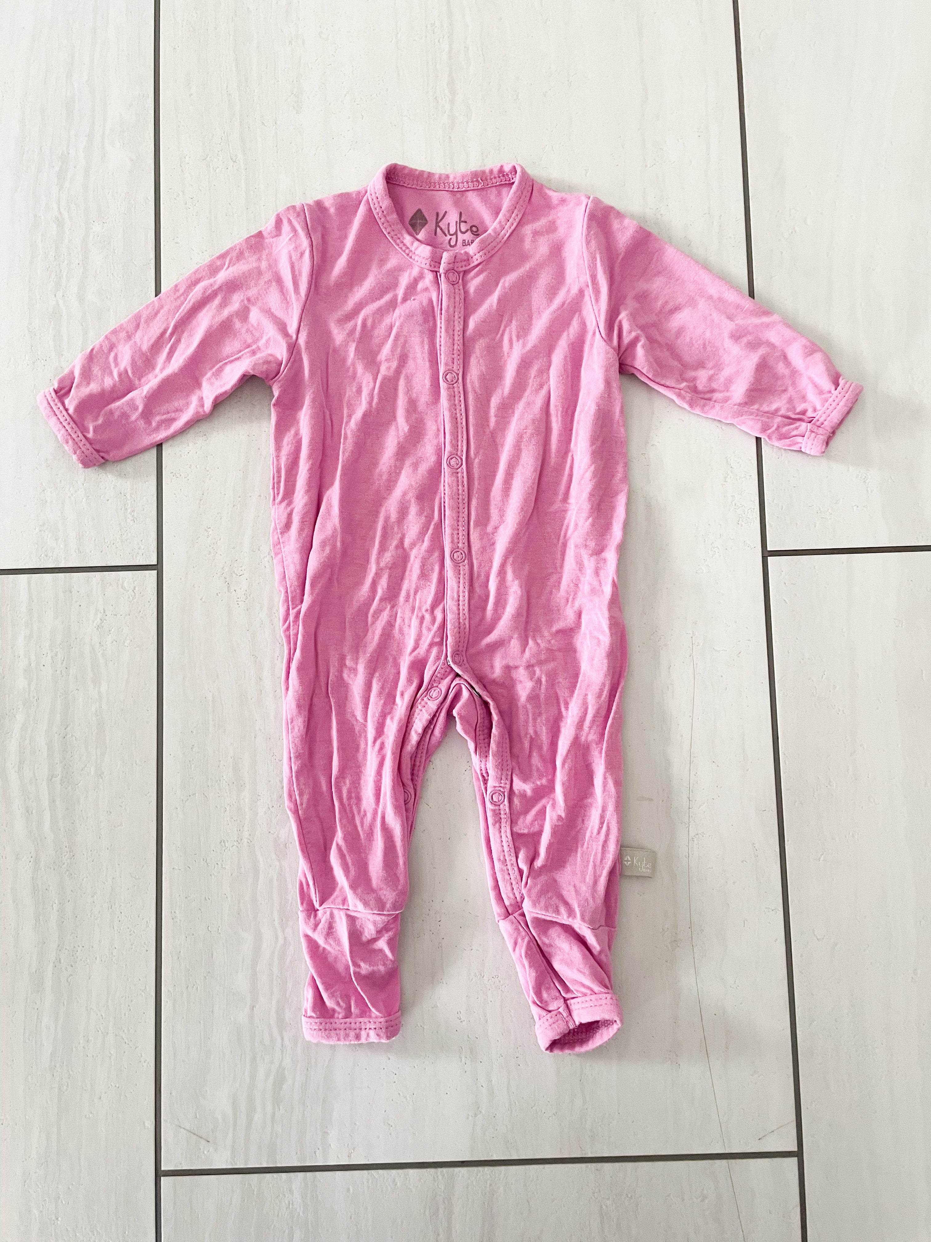 Kyte Baby- Newborn- bamboo snap footless pajamas
