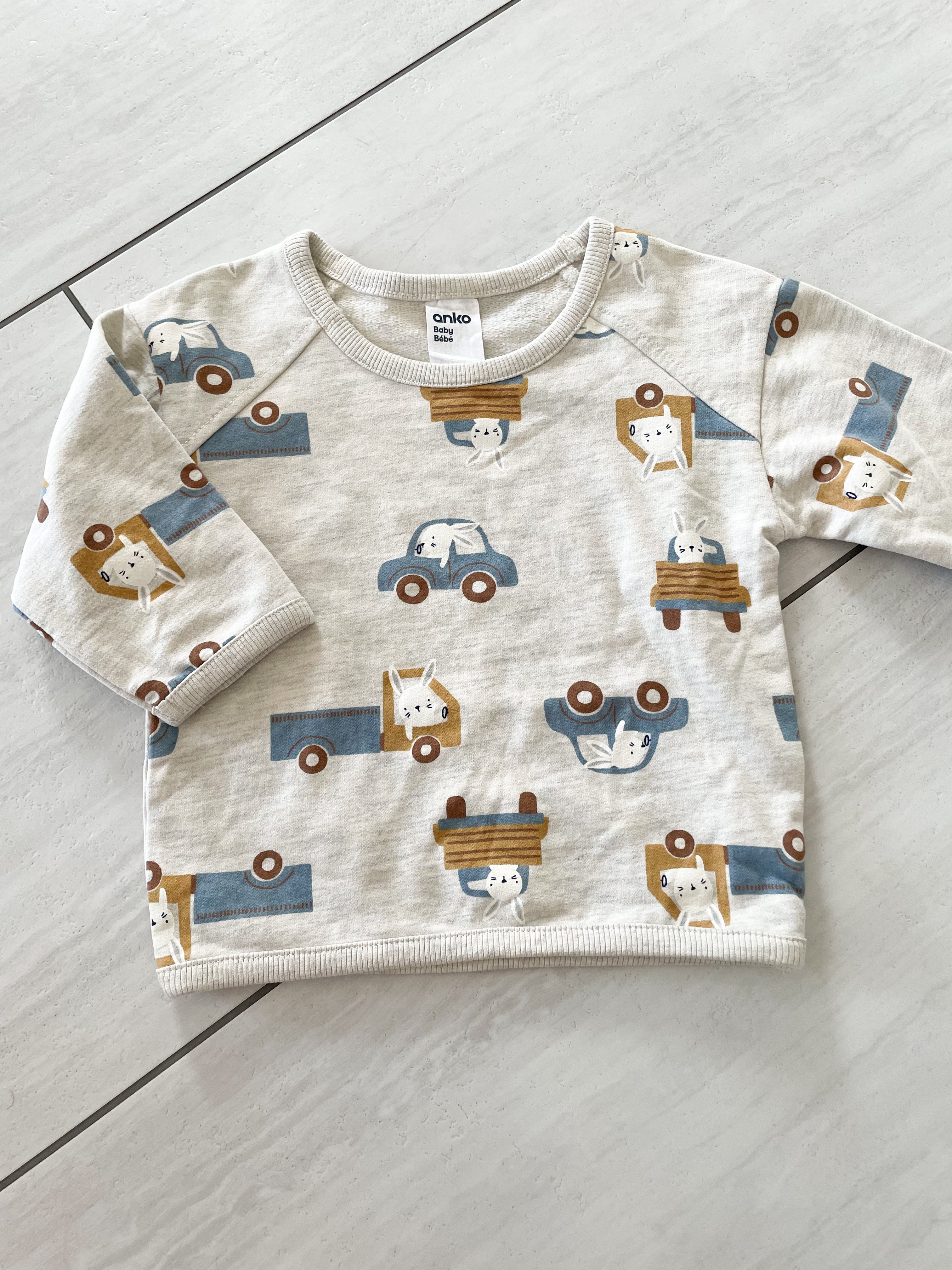 Anko Baby- 3-6 months- off white crew with bunnies driving cars